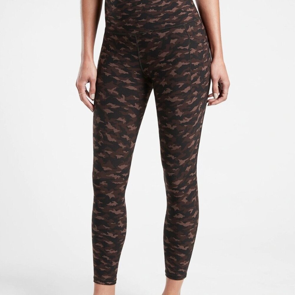 Athleta Salutation Stash 7/8 leggings PL large petiteTight Camo Lux Walnut Brown